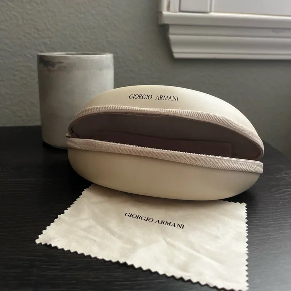 Authentic Vintage GIORGIO ARMANI retro sunglasses - Picture 6 of 9